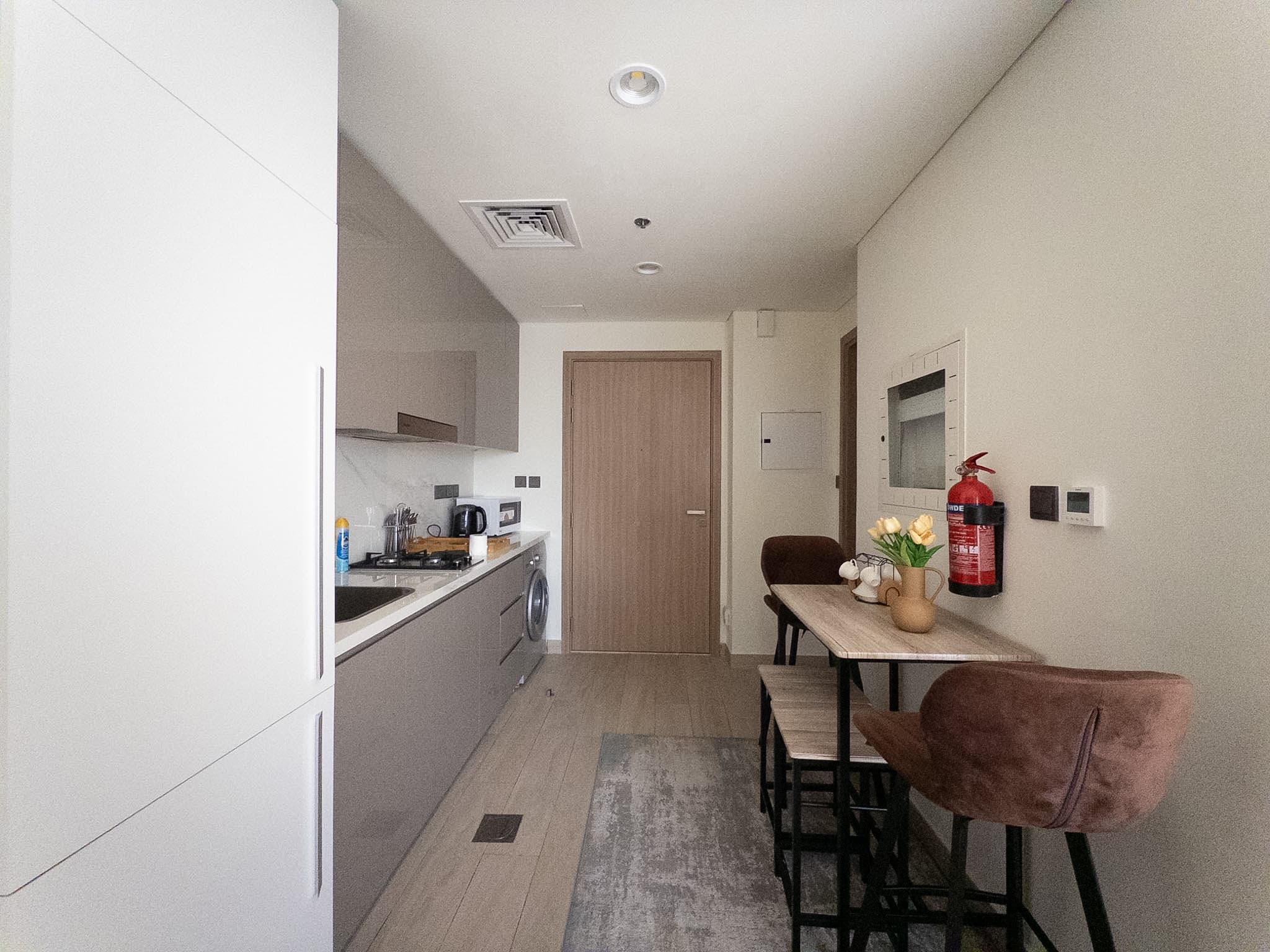 Prime Yield Studio | Modern Unit photo 1