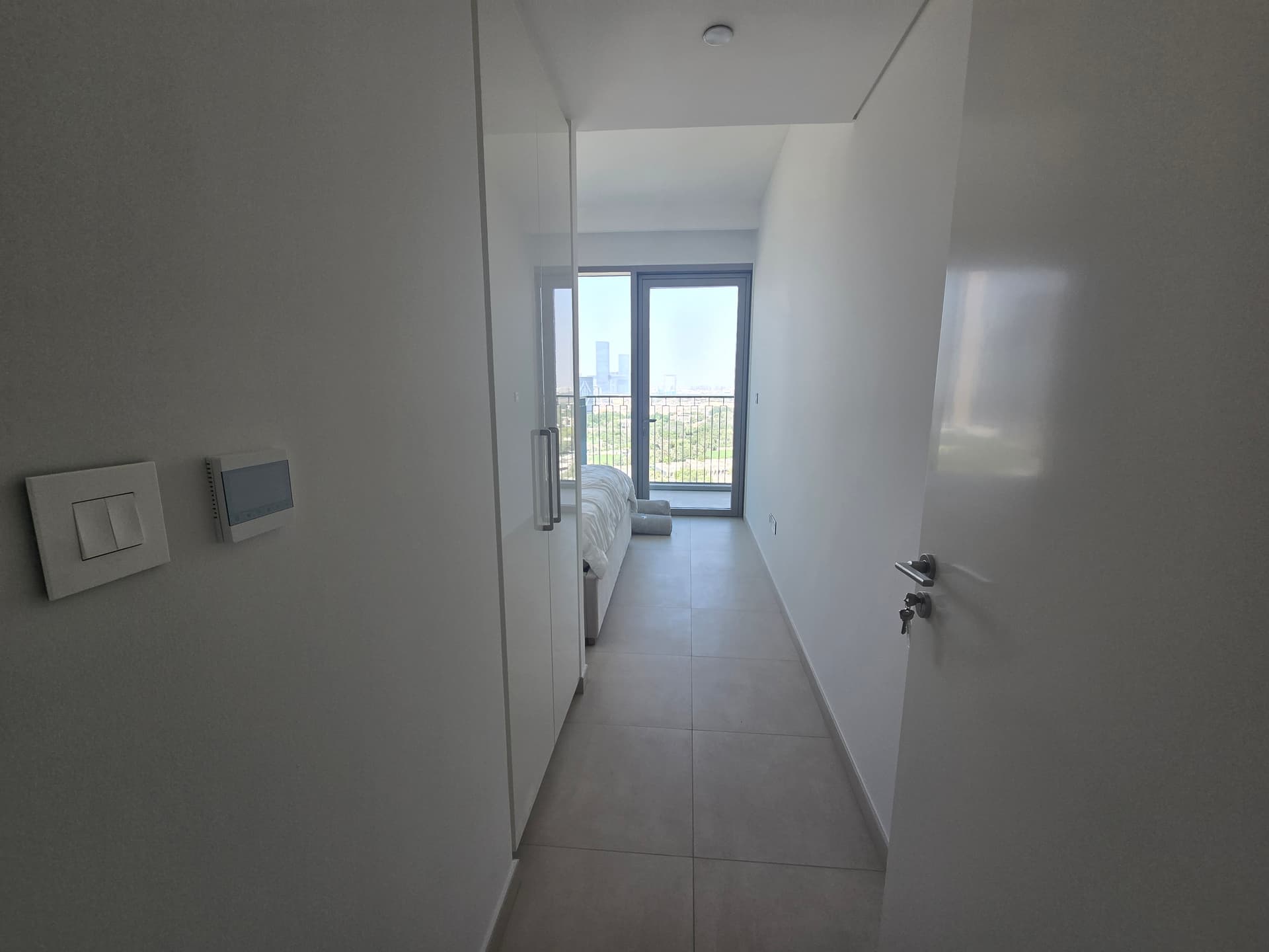 Zabeel Skyline View | Semi-Furnished | Direct Mall Access — 16