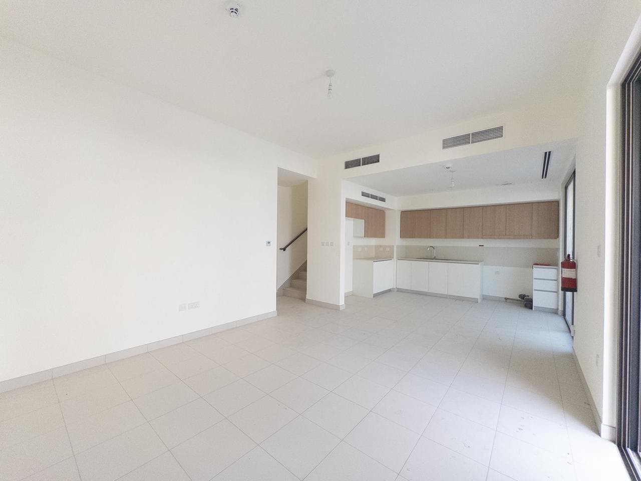 Stop Scrolling | Below Market | Call Now | Vacant Townhouse — 7
