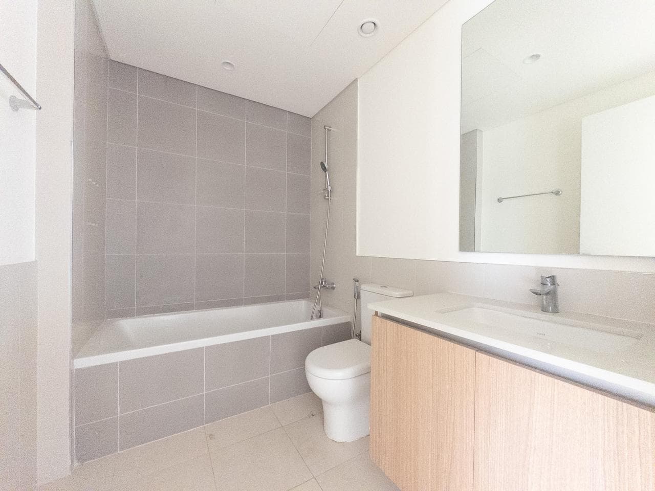 Stop Scrolling | Below Market | Call Now | Vacant Townhouse — 11