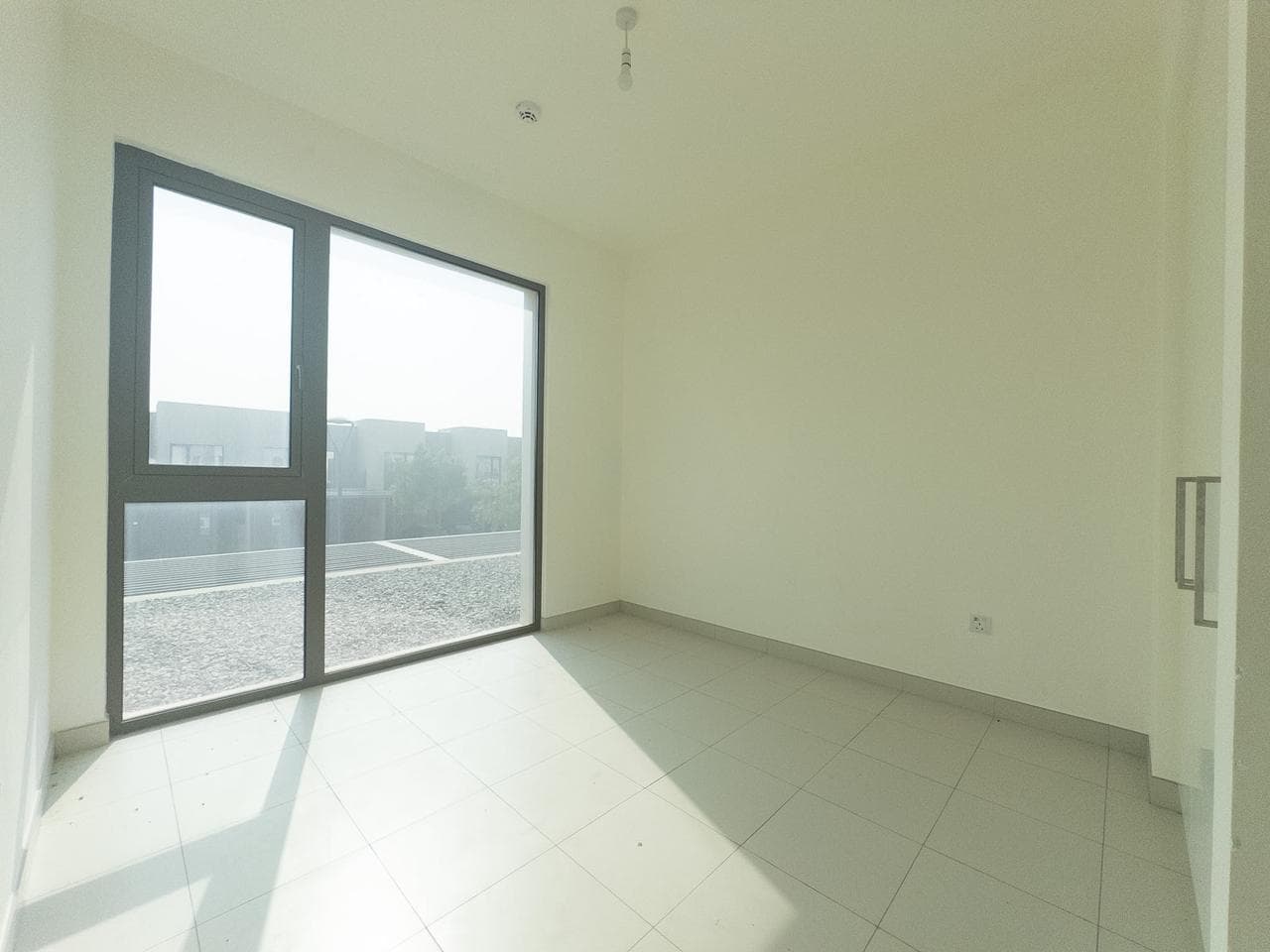 Stop Scrolling | Below Market | Call Now | Vacant Townhouse — 6
