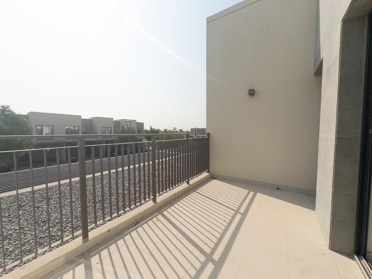 Stop Scrolling | Below Market | Call Now | Vacant Townhouse photo 4