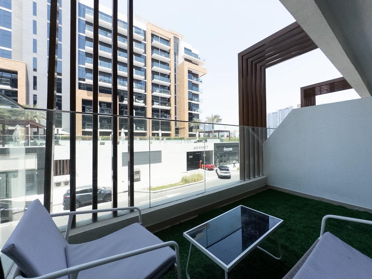 Furnished Modern Unit | Huge Balcony | Wide View — 9