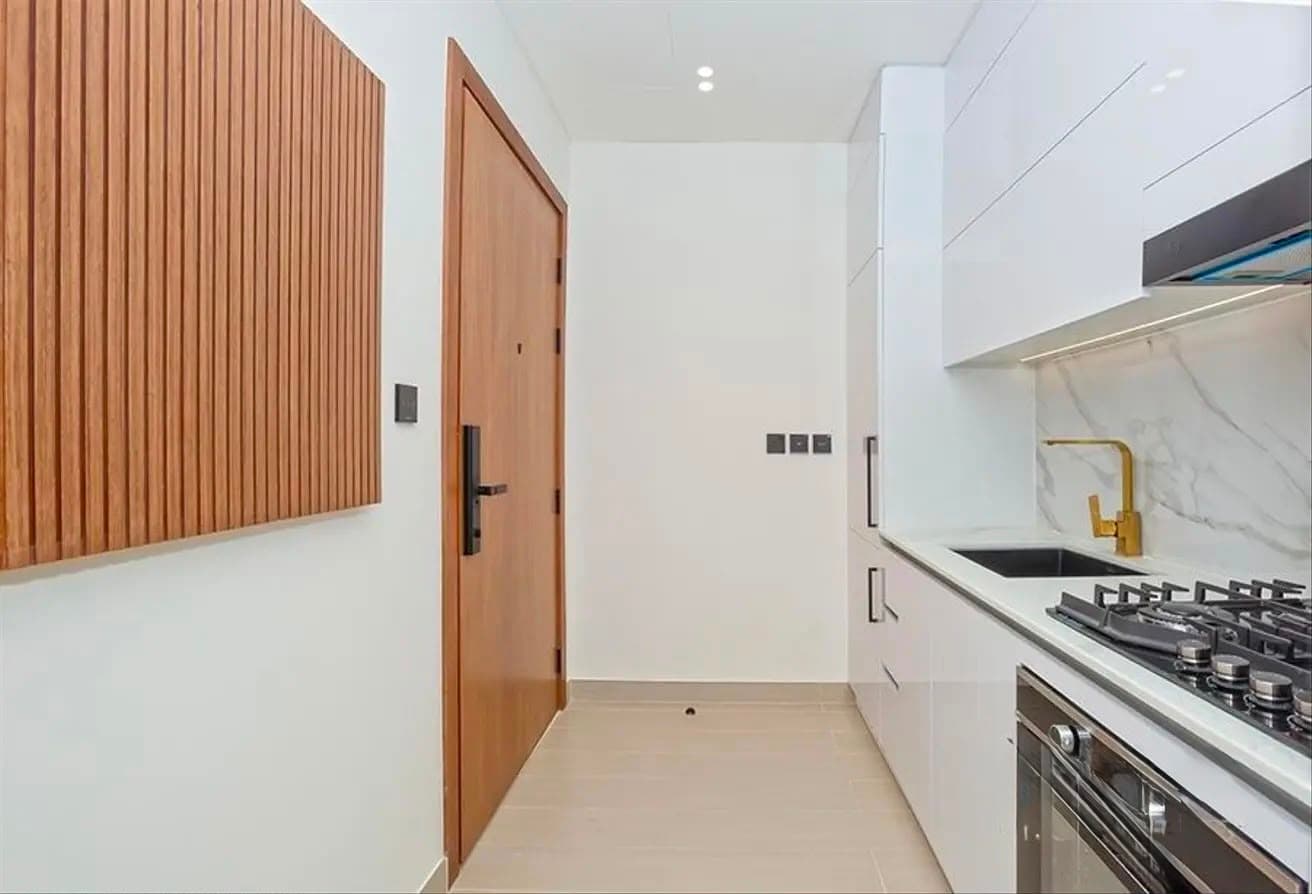 Modern Luxury| Elegant Finishes | Open Layout photo 5