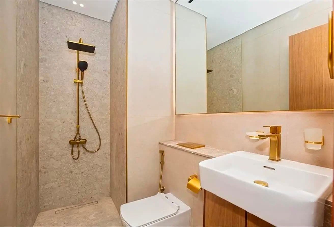 Modern Luxury| Elegant Finishes | Open Layout — 7