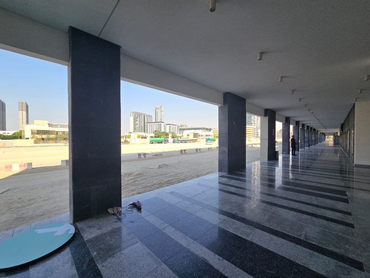 Prime Retail Shop with Lagoon View | Vacant Unit — 9