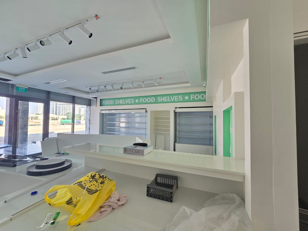 Prime Retail Shop with Lagoon View | Vacant Unit — 10