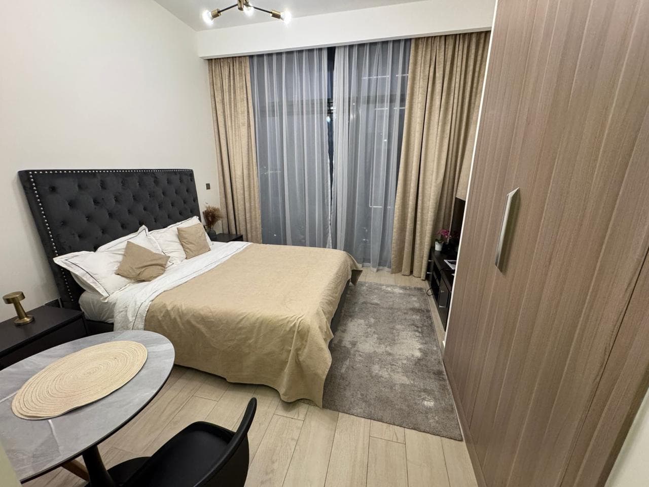 Modern Studio Unit| Fully Furnished| Vacant photo 4