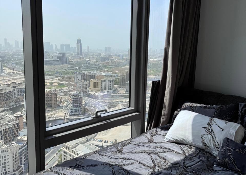 Luxury Furnisher | High Floor | Waterfront Living photo 3