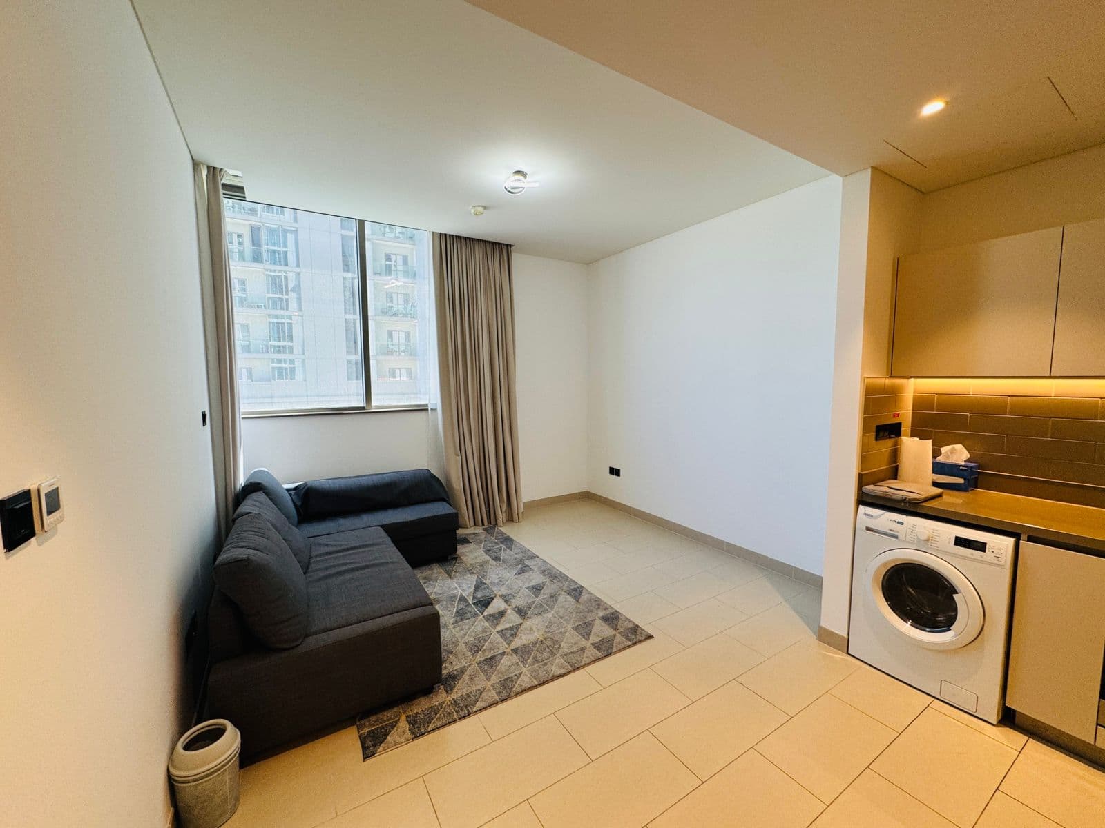 Ready to Move | Creek Views | Fully Furnished photo 4