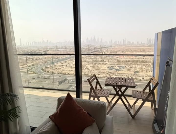 Spacious Layout | Fully Furnished | High Floor | Modern Interior & Balcony photo 1