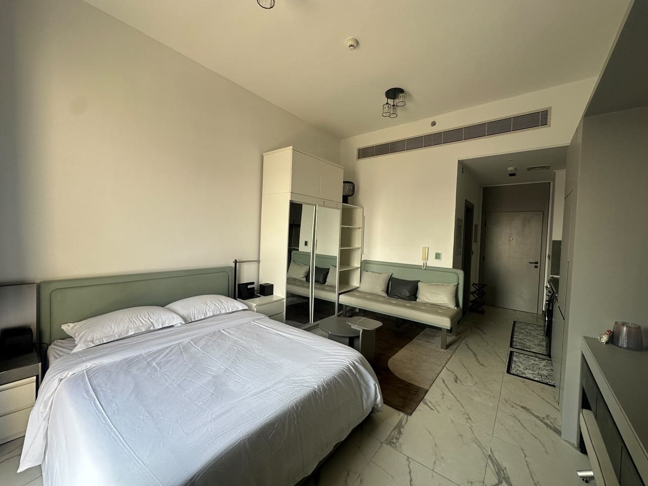 community view | Spacious Layout & Balcony | fully furnished — 7