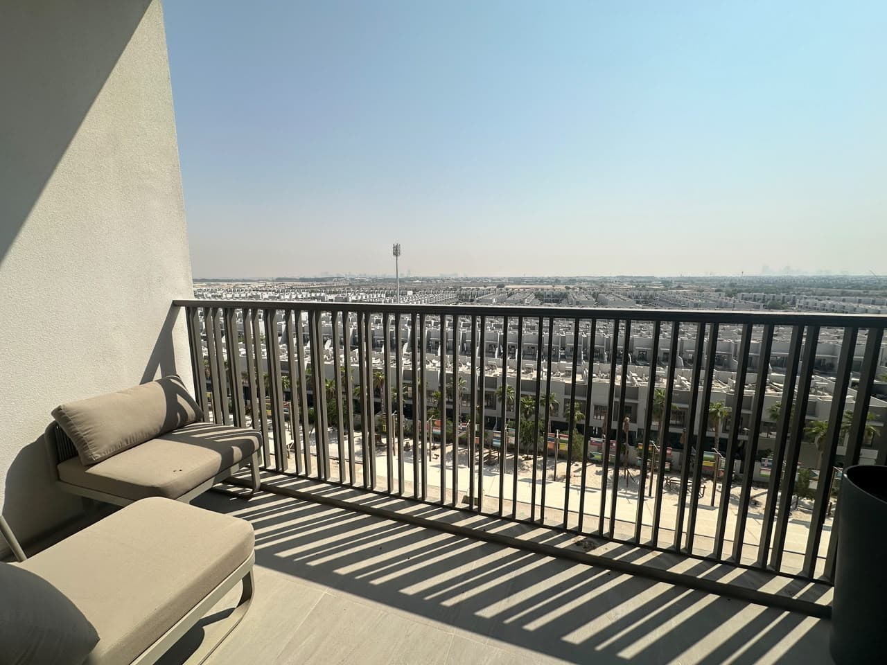 community view | Spacious Layout & Balcony | fully furnished photo 4