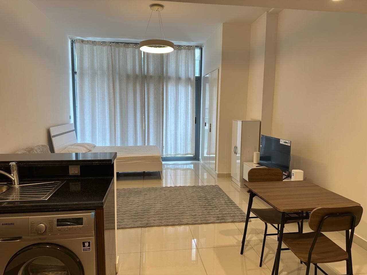 Fully Furnished Studio | Spacious Layout | Balcony — 9