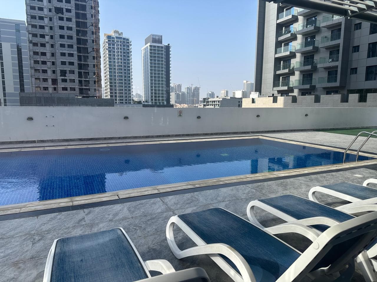 Fully Furnished Studio | Spacious Layout | Balcony — 12
