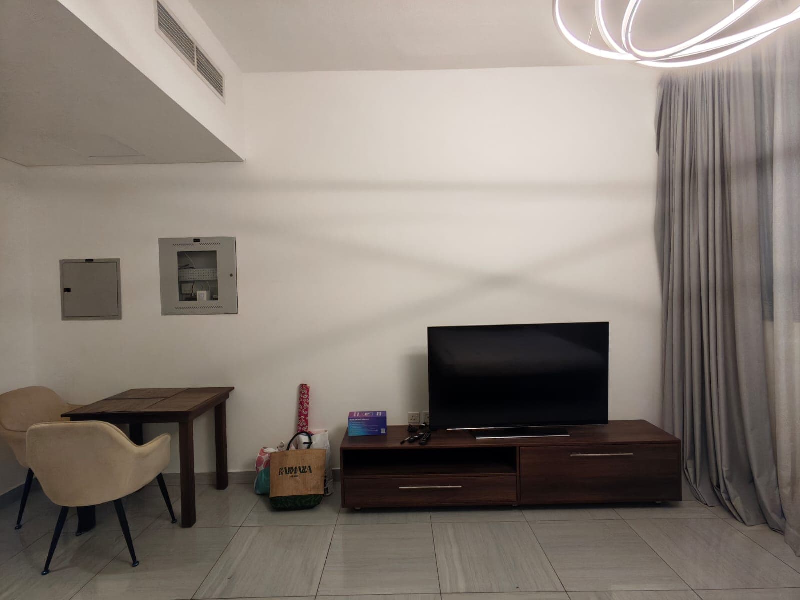 Fully Furnished Unit| Balcony| Bright & Spacious photo 5
