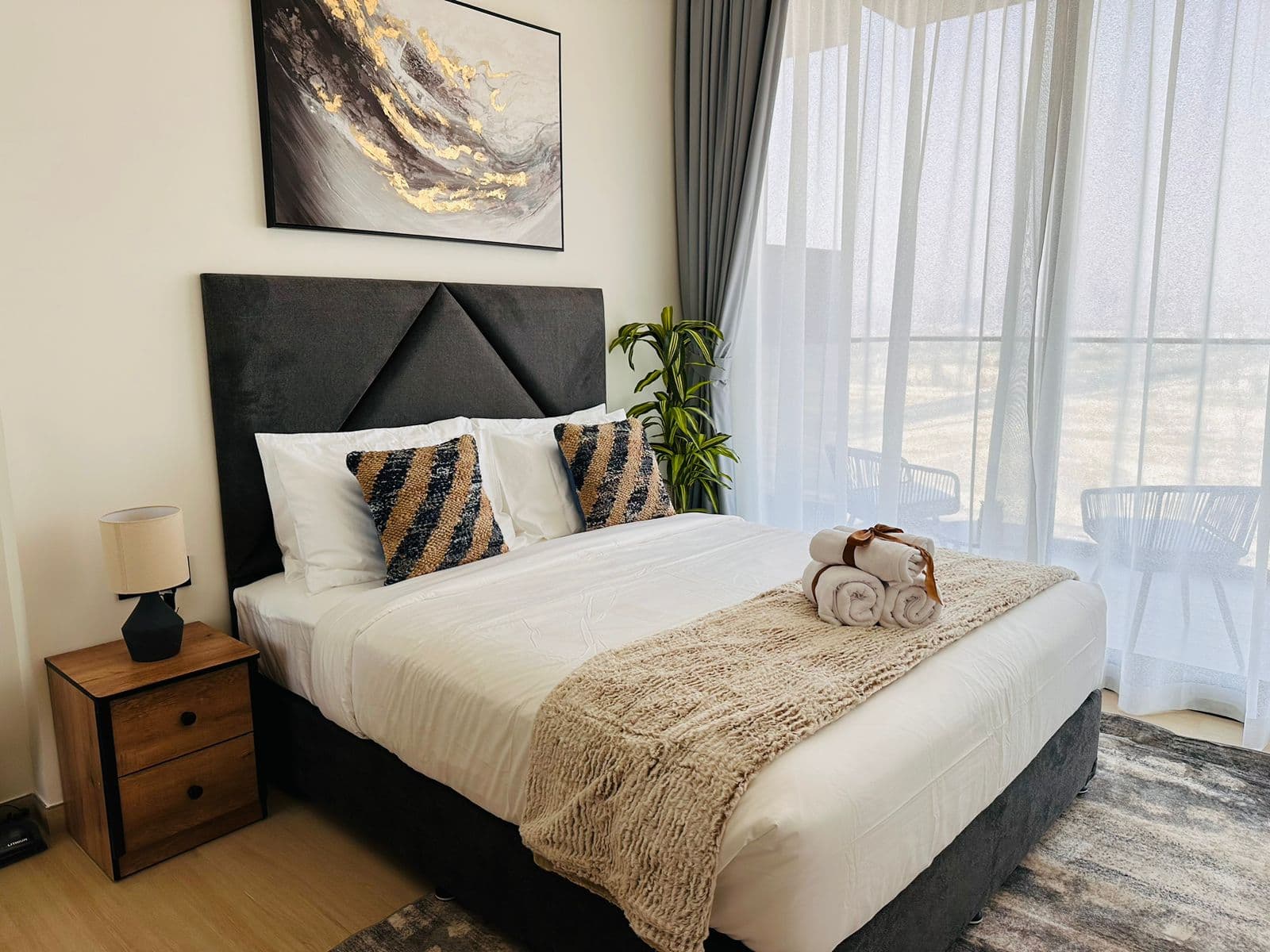 Fully Furnished | Modern Interior | Ready to Move photo 2