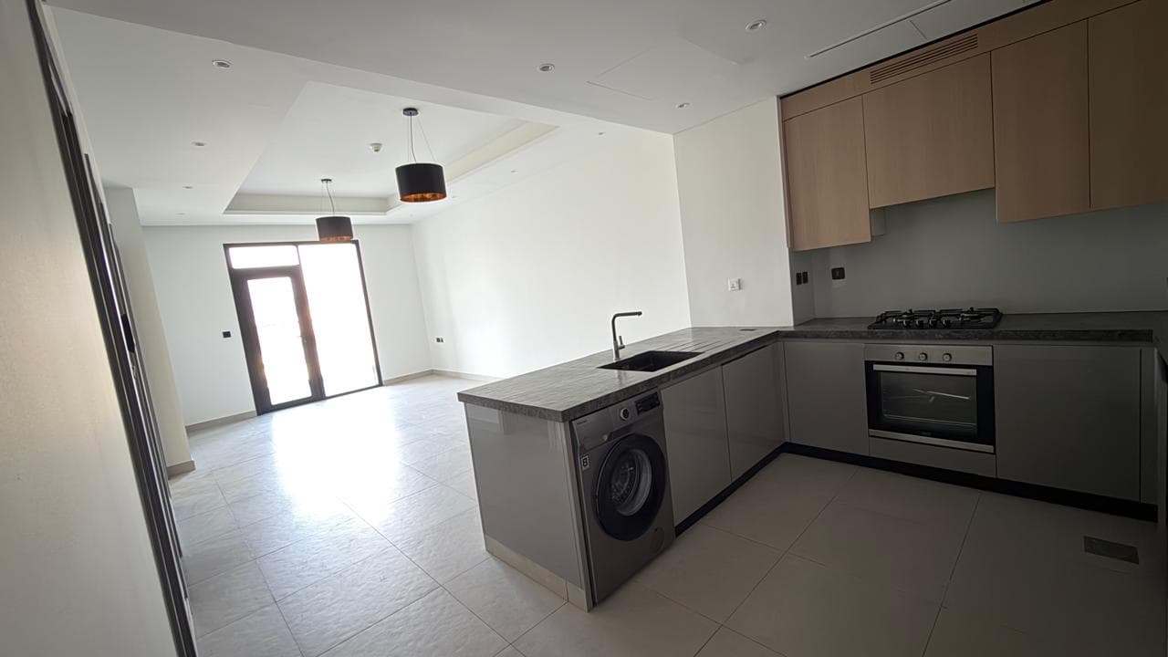 1 Bedroom + Maid | Park View | Spacious Layout photo 5
