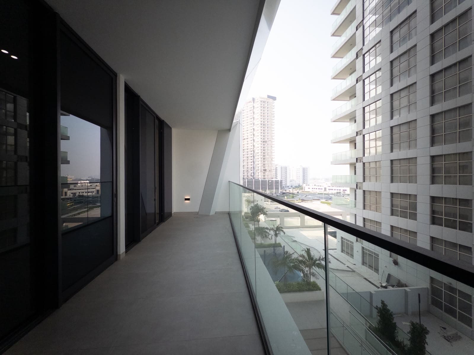 Brand New Apartment | Spacious Layout, Pool View & Big Balcony photo 2