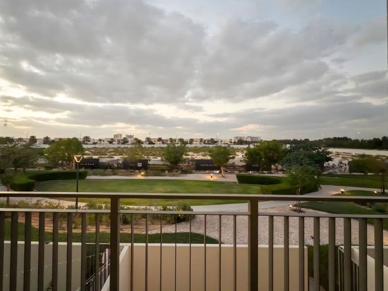 Luxury Green Living Private Garden Ready Unit photo 3