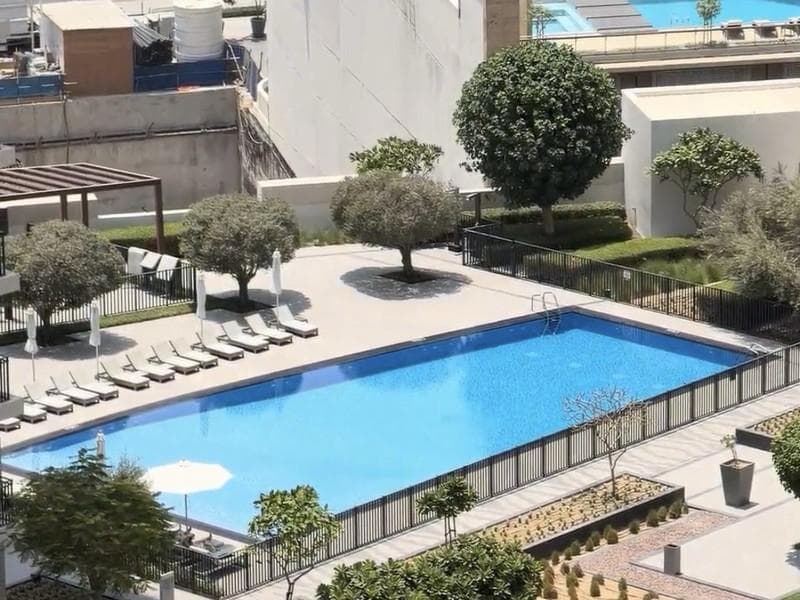 Luxury Spacious Unit | Burj View |Fully Furnished — 10
