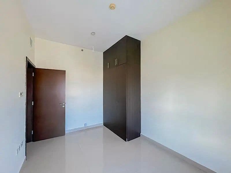 High‑Value Deal | Spacious Prime Unit photo 5