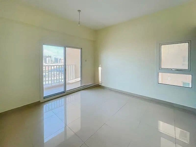 High‑Value Deal | Spacious Prime Unit photo 3